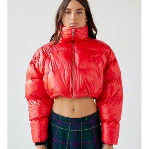 Urban Outfitters UO Cropped Taryn Puffer Coat -S/M/L